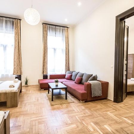 Real Apartments Klauzal Budapeşte Dış mekan fotoğraf