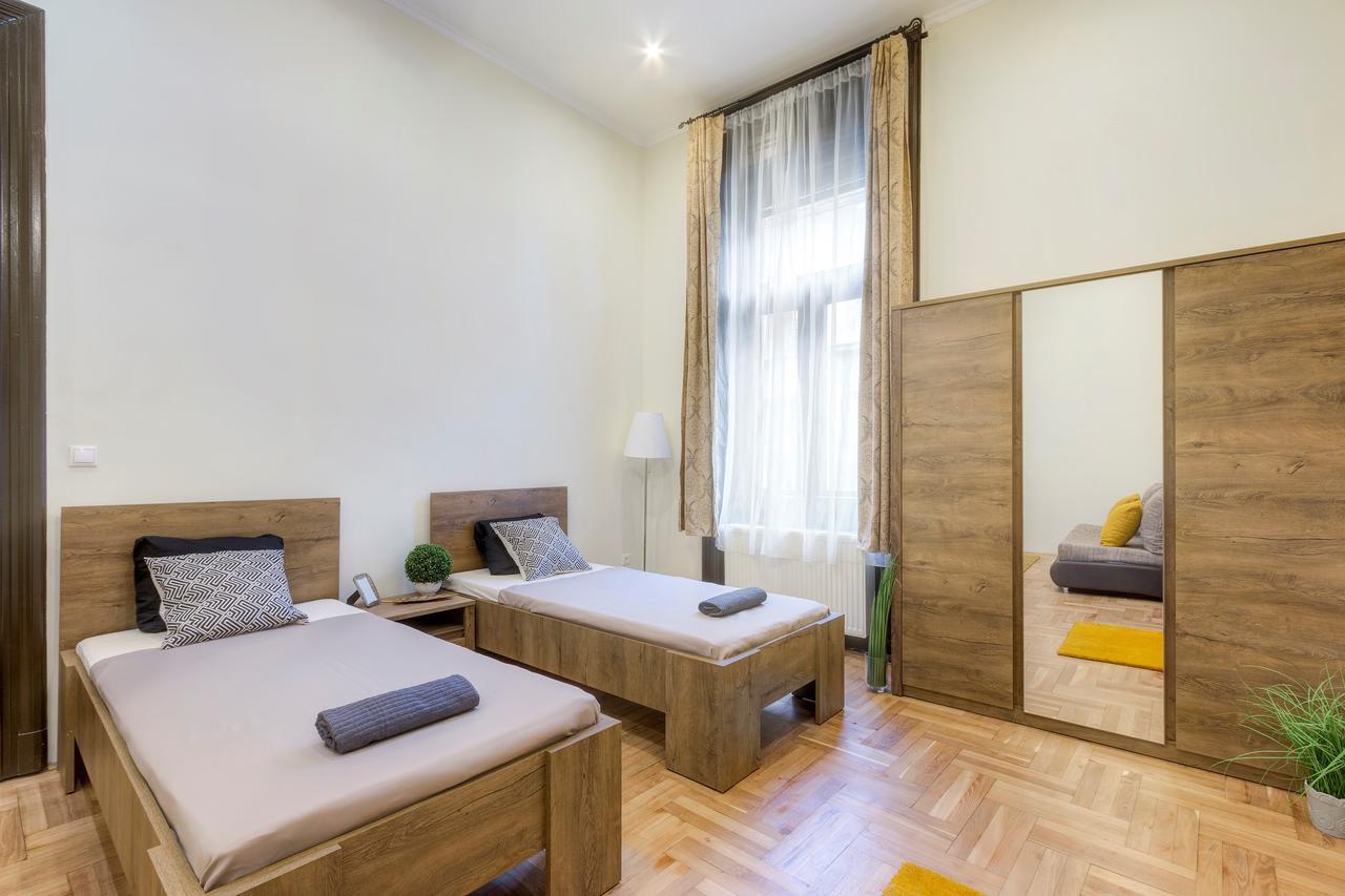 Real Apartments Klauzal Budapeşte Dış mekan fotoğraf
