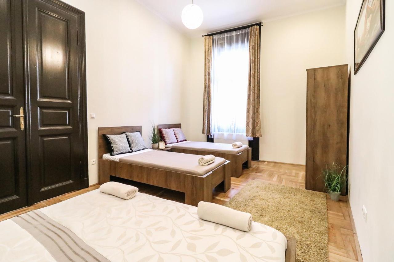 Real Apartments Klauzal Budapeşte Dış mekan fotoğraf