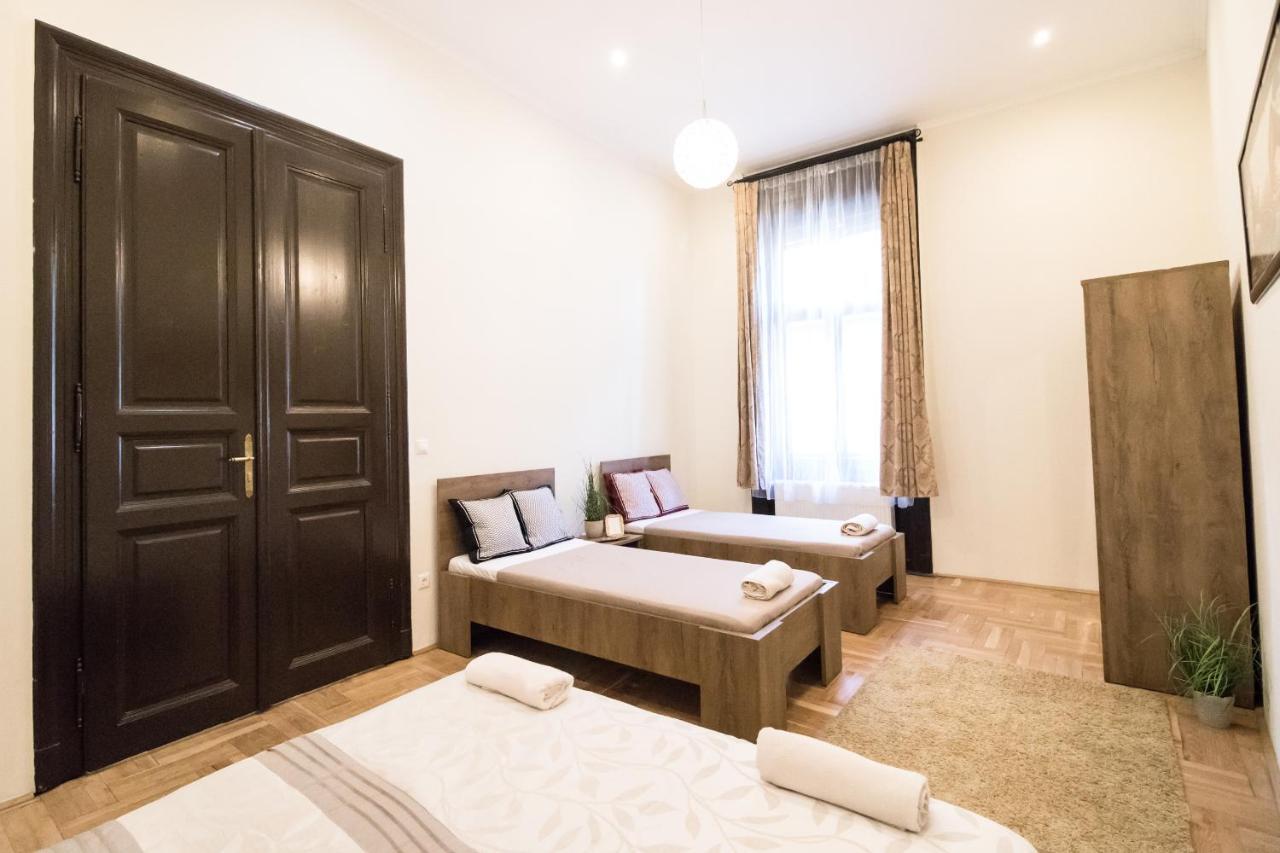 Real Apartments Klauzal Budapeşte Dış mekan fotoğraf
